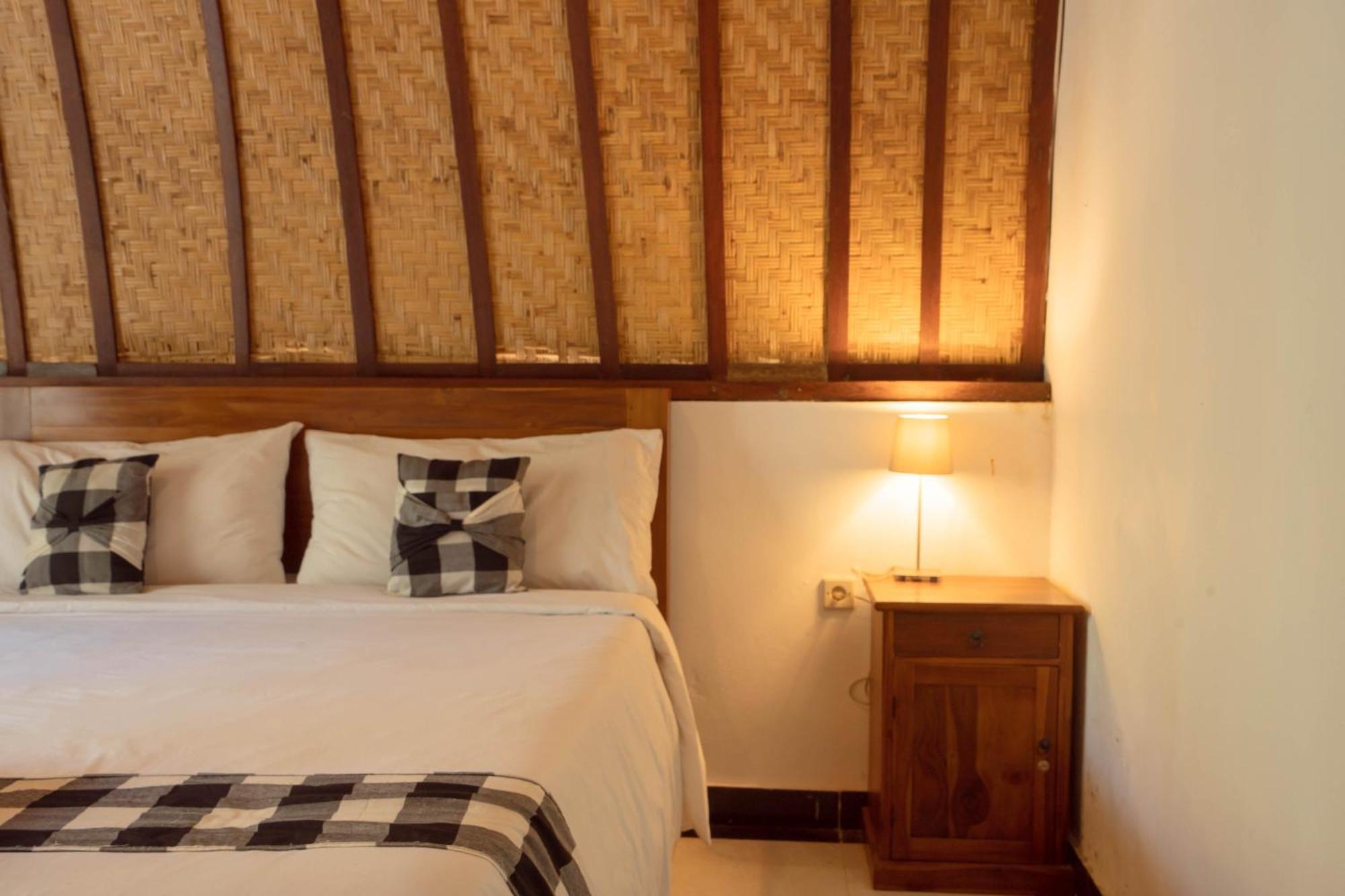 Ratu Cottage By Ourstory Travels Batununggul Exterior foto
